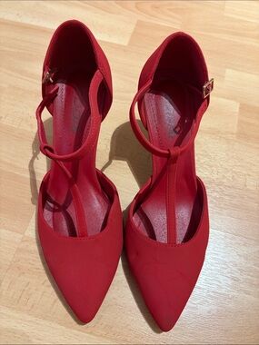 Soda Red T-Strap Pointed Toe Heels